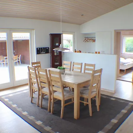 בית נופש Hennebysvej Holiday House האנה סטרנד