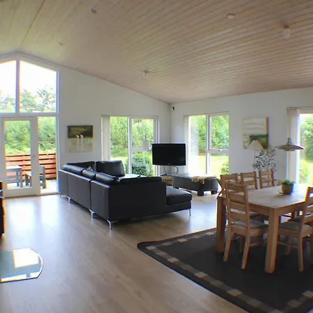 Hennebysvej Holiday House בית נופש *