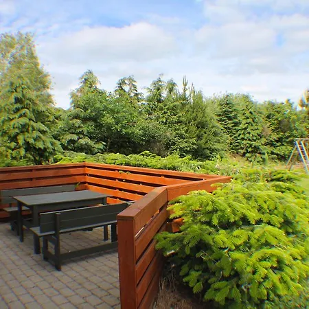 Hennebysvej Holiday House * האנה סטרנד